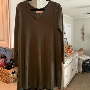 Green tshirt long sleeve dress